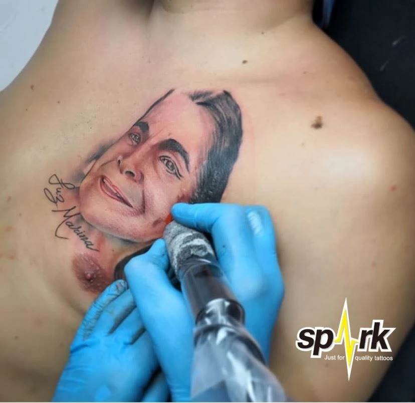 Čo je portrétne tetovanie?
